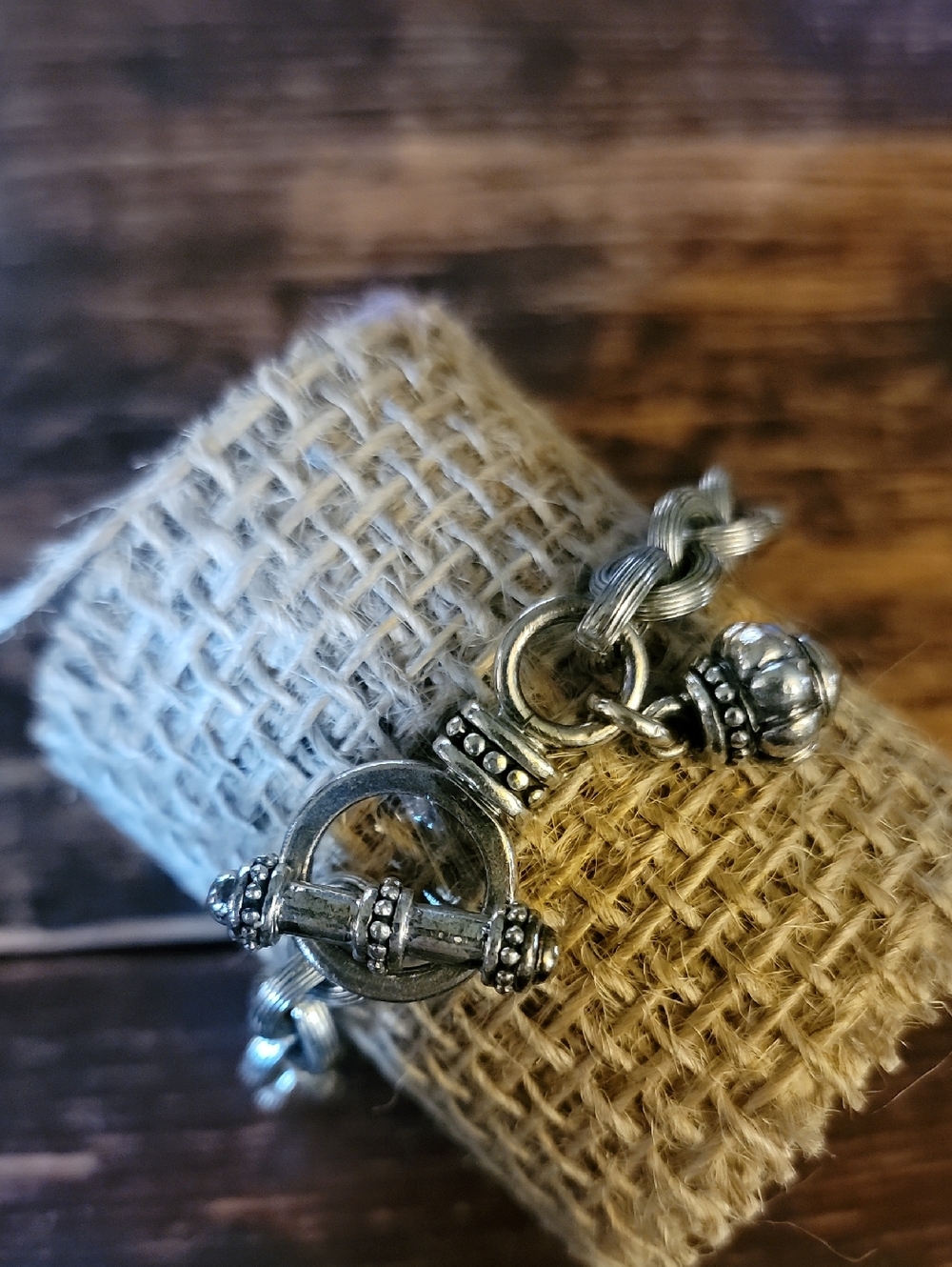 Silver Tone Toggle Chunky Bracelet